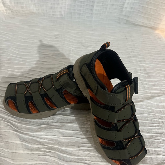 Eddie Bauer Boys Kids Toddler Edmund 10M Sandals Outdoor Green Closed Toe Shoes - Picture 5 of 10